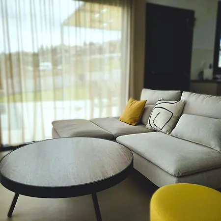 ヴィラ Bellerive クリオピギ